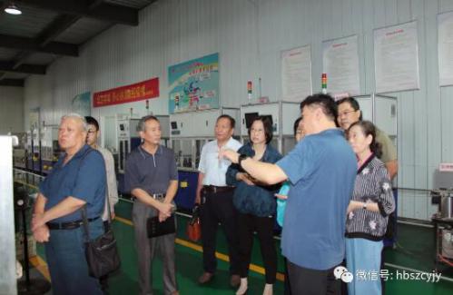 河北省機(jī)械行業(yè)協(xié)會、河北省機(jī)械工程學(xué)會及創(chuàng)新設(shè)計研究院到軸研院進(jìn)行調(diào)研
