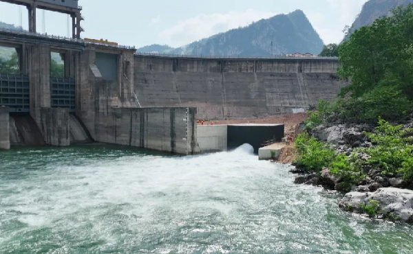 冠龍節(jié)能DN2200固定錐形閥助力天生橋