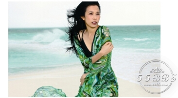 鐵打的周星馳，流水的“星女郎”，Tahari帶你找尋“三代星女郎” 