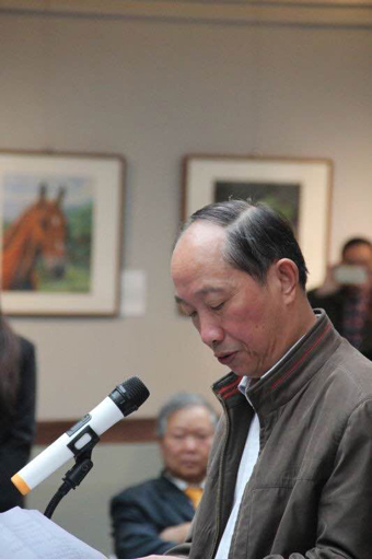 平湖市委宣傳部長(zhǎng)陳敏紅女士接受喬領(lǐng)、寧雪君夫婦作品捐贈(zèng)并頒發(fā)收藏證書(shū)