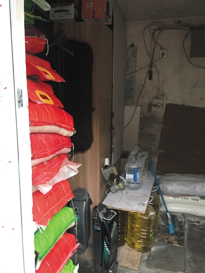 港媒：內(nèi)地學(xué)區(qū)房搶奪戰(zhàn)激烈 破爛房賣500萬(wàn)